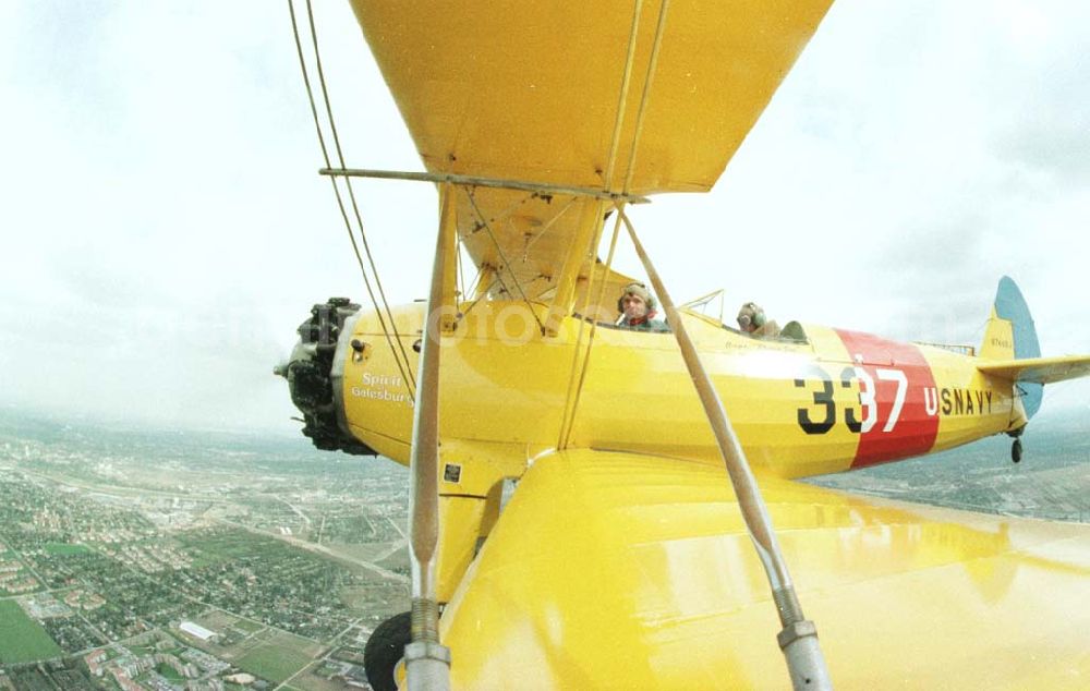 Berlin from the bird's eye view: Boeing - Stearman Flug über Berlin anläßlich der Take Off 92 auf dem Flughafen Berlin - Schönefeld.