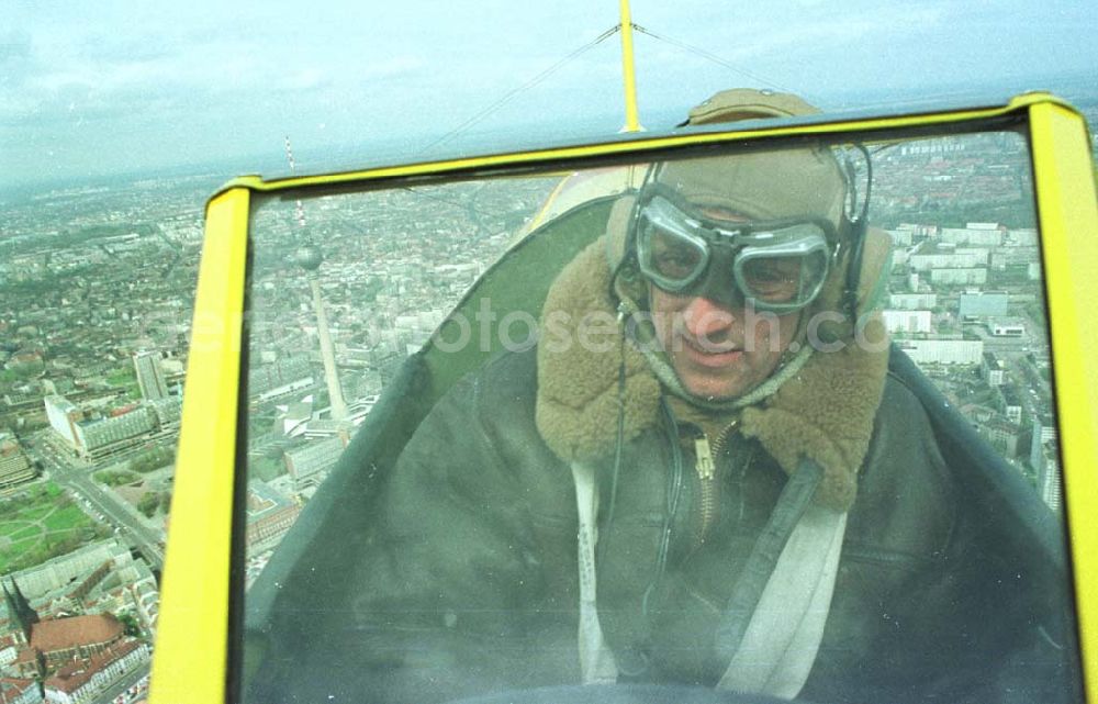 Aerial image Berlin - Boeing - Stearman Flug über Berlin anläßlich der Take Off 92 auf dem Flughafen Berlin - Schönefeld.