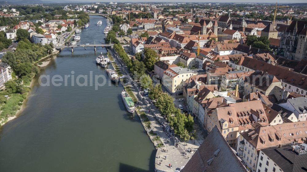 Aerial photograph Regensburg - View over the warf and the danube boat-museum in the historic center of Regensburg in the state of Bavaria