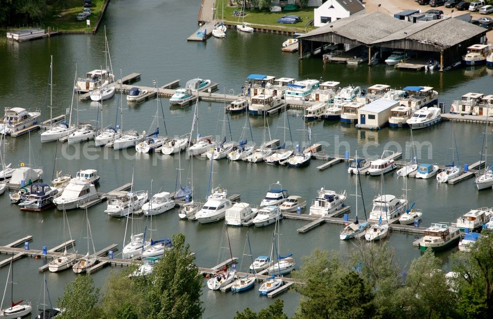 Aerial image Rechlin - Boat mooring in Claassee in Rechlin in Mecklenburg-Vorpommern. In addition to Wolfgang Gerbere boats the docks are also used by the houseboat rental company HAPIMAG