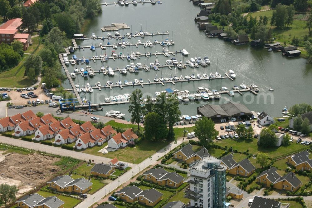 Rechlin from above - Boat mooring in Claassee in Rechlin in Mecklenburg-Vorpommern. In addition to Wolfgang Gerbere boats the docks are also used by the houseboat rental company HAPIMAG