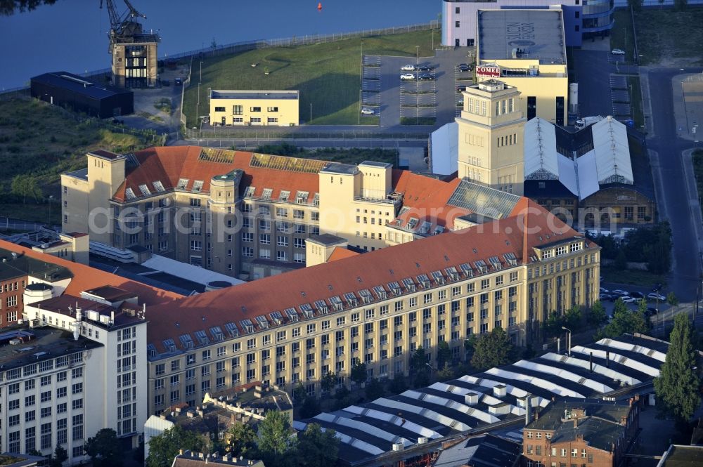 Aerial photograph Oberschöneweide - View of the BOS Berlin Oberspree Sondermaschinenbau GmbH & Co in Treptow-Köpenick in Berlin