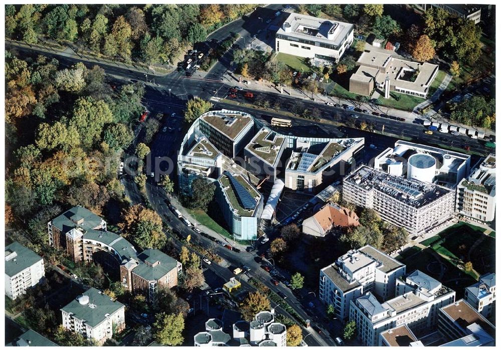 Berlin - Tiergarten from the bird's eye view: Botschaften der Nordischen Länder am Tiergartendreieck in Berlin - Tiergarten.