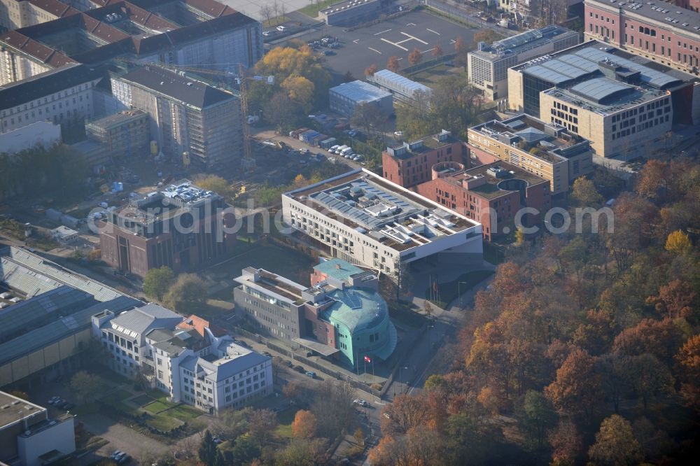 Aerial photograph Berlin OT Tiergarten - View of the embassy area in Berlin in Mitte in the district Tiergarten