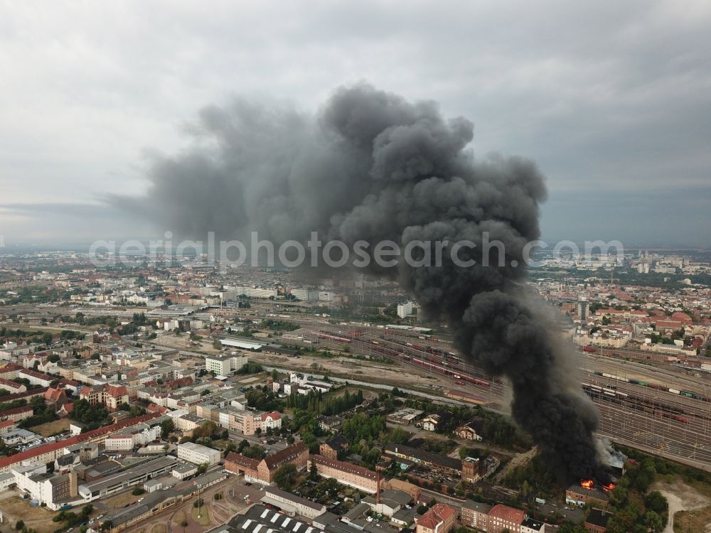 Aerial image Halle (Saale) - Fire Ruin the buildings and halls of the alten Schlachthof on Freiimfelder Strasse in Halle (Saale) in the state Saxony-Anhalt, Germany