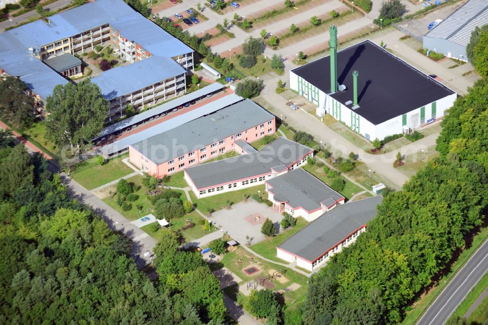 Bernau from above - View the clinic Brandenburg Bernau Waldfrieden on the grounds of the former residential area of the GDR government forest village near Bernau in Brandenburg under the leadership of Michel's Hospital Berlin-Brandenburg. Here to see the heating station, the retirement home Lindenhof and the Robinson School, which all belong to the clinic