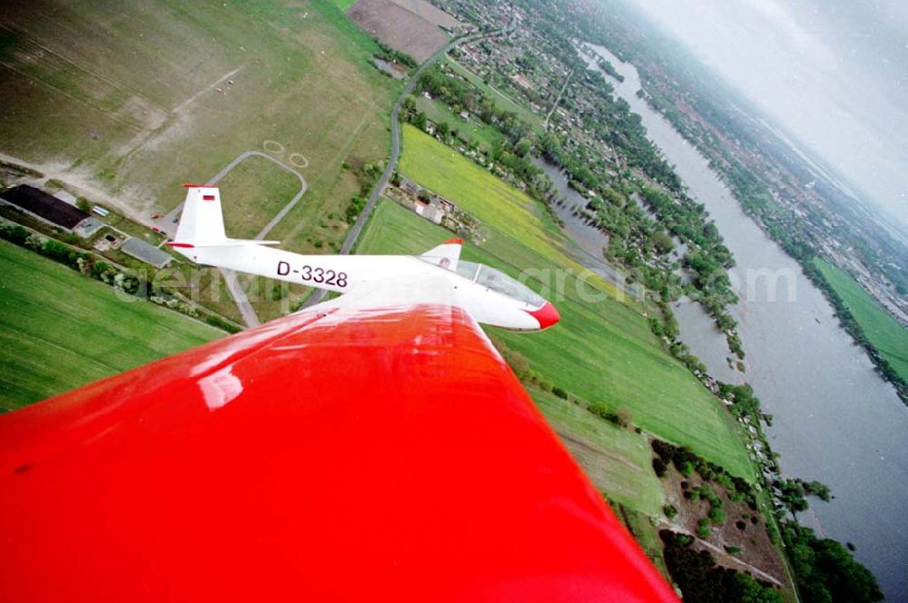 Aerial photograph Brandenburg - 13.06.1994 Brandenburg, Segelflug und Segelkunstflug mit Bocran auf dem FP BRB (Louping),