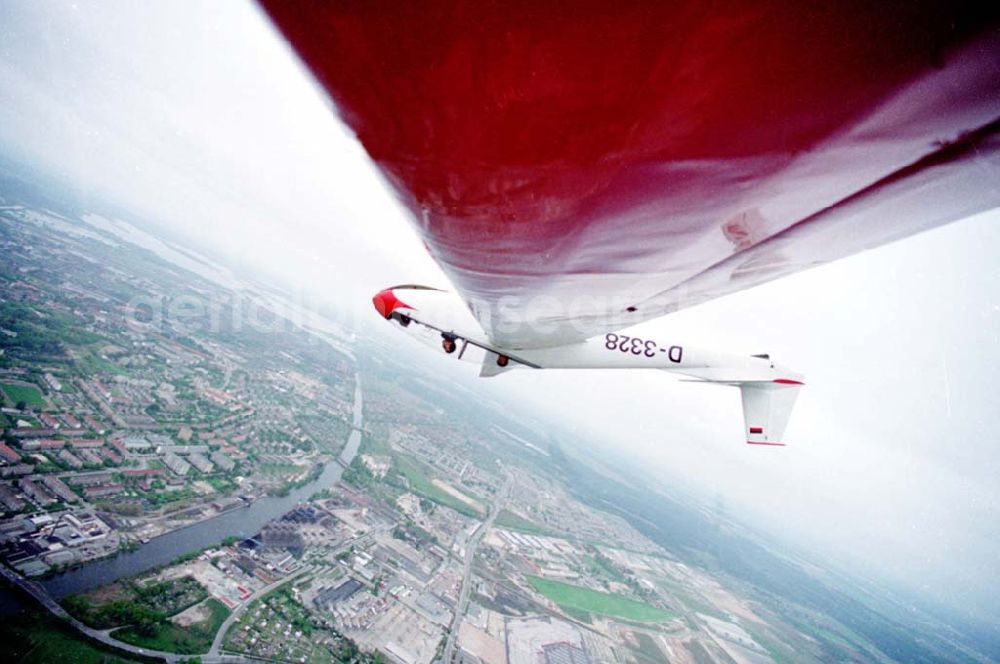 Brandenburg from above - 13.06.1994 Brandenburg Segelkunstflug mit Bocran auf dem FP BRB (Louping)