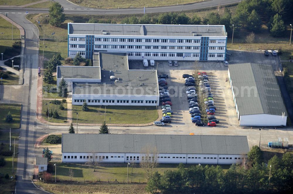 STOLPE from above - Blick auf die Gebäude des Landesbetrieb Brandenburg Niederlassung Autobahn (ehem. Brandenburgisches Autobahnamt) in Stolpe an der Autobahn A 111 auf dem Gelände des ehemaligen Grenzübergang s zwischen Westberlin und der DDR. View of the Building of the motorway administration Brandenburg in Stolpe on the motorway A 111.