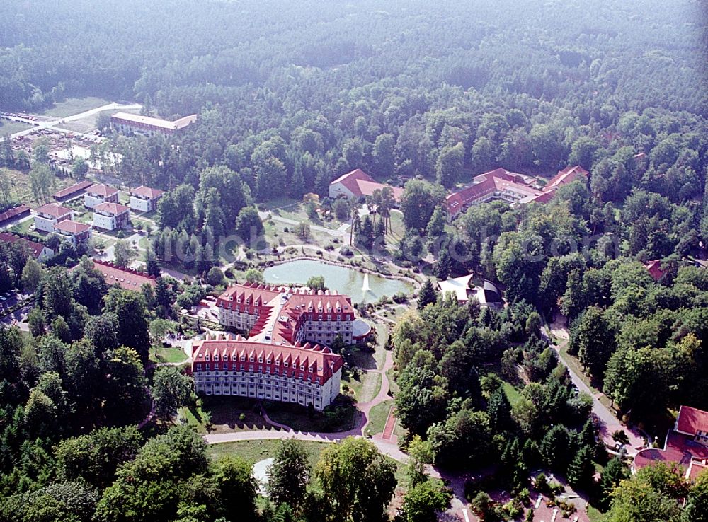 Wandlitz from the bird's eye view: Hospital grounds of the Clinic Brandenburgklinik Berlin-Brandenburg on Brandenburgallee in the district Waldsiedlung in Bernau in the state Brandenburg, Germany