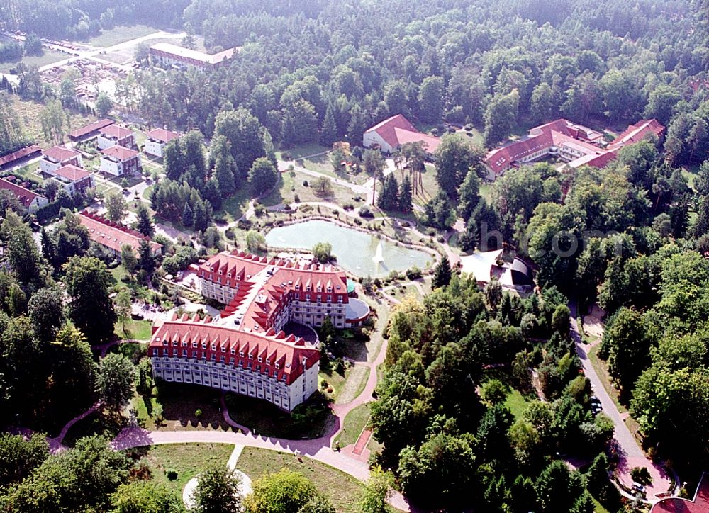 Aerial image Wandlitz - Hospital grounds of the Clinic Brandenburgklinik Berlin-Brandenburg on Brandenburgallee in the district Waldsiedlung in Bernau in the state Brandenburg, Germany