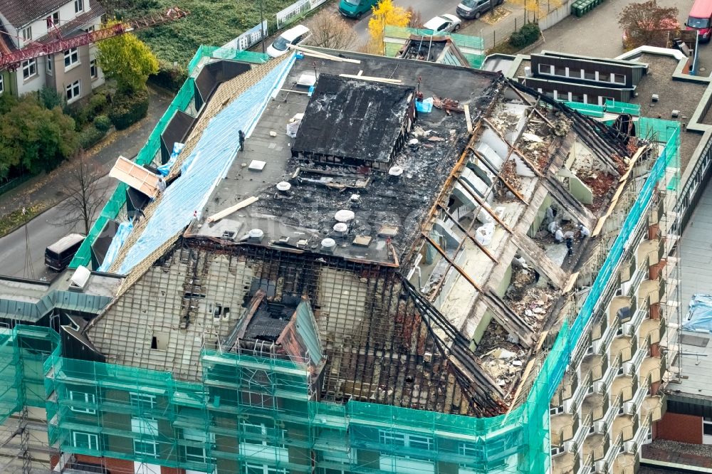 Bochum from the bird's eye view: Burn damage on building Berufsgenossenschaftliches Universitaetsklinikum Bergmannsheil am Buerkle de la Camp-Platz in Bochum in the state North Rhine-Westphalia