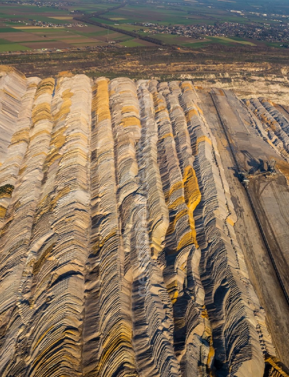 Aerial photograph Elsdorf - Hambach coal- mine in North Rhine-Westphalia