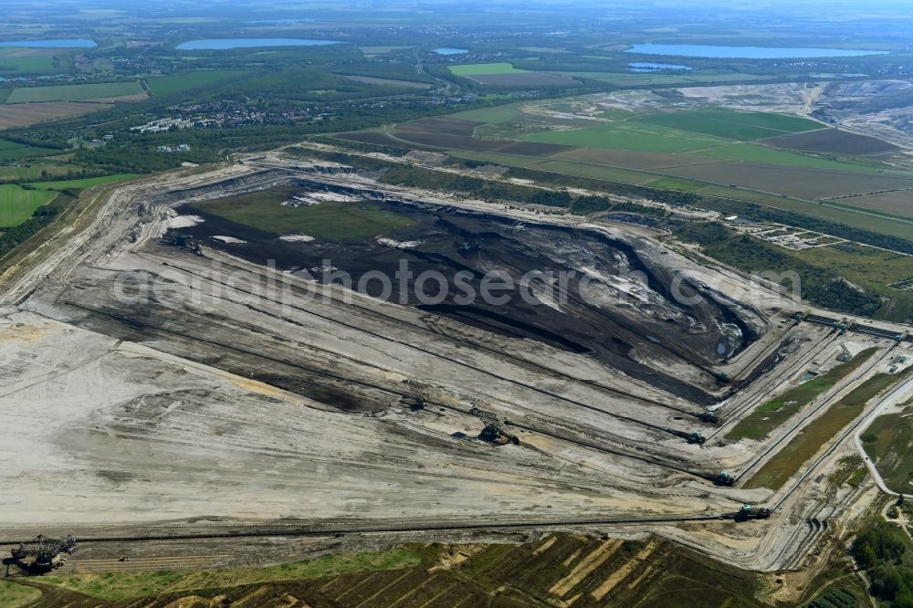 Aerial image Pödelwitz - Mining area - terrain and overburden surfaces of coal - opencast mining Vereinigtes Schleehain in Poedelwitz in the state Saxony, Germany