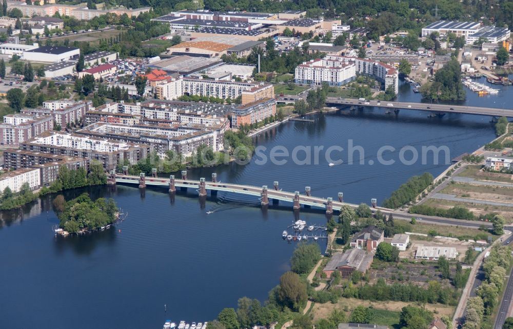 Aerial image Berlin - Bridge over the river Havel at the Water Town of Spandau in Berlin