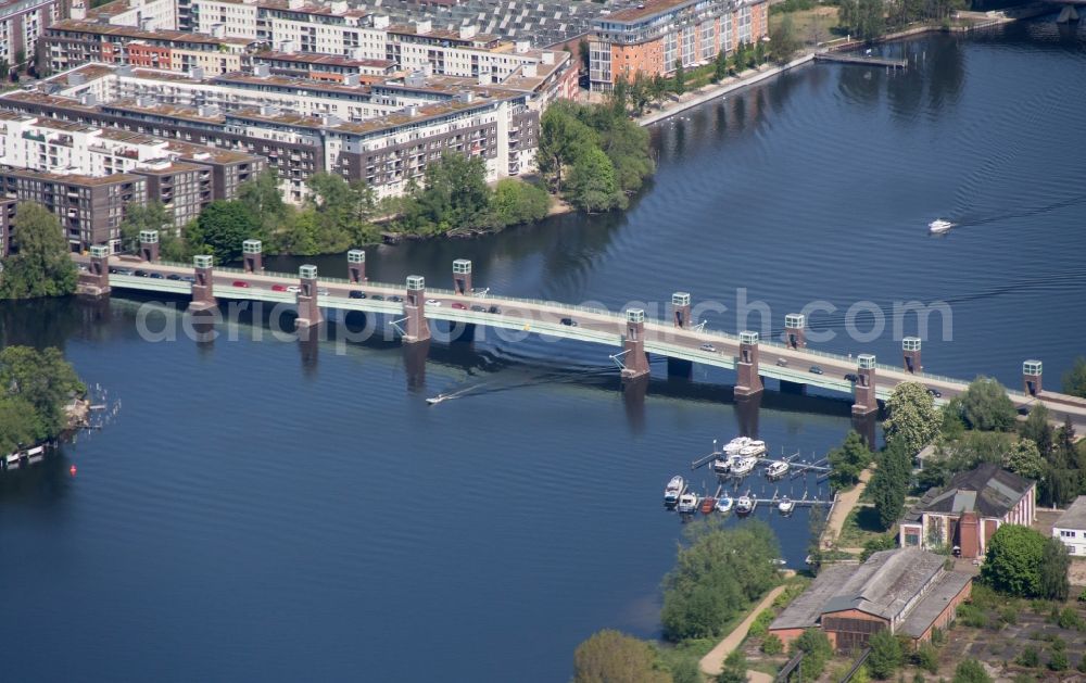 Aerial image Berlin - Bridge over the river Havel at the Water Town of Spandau in Berlin