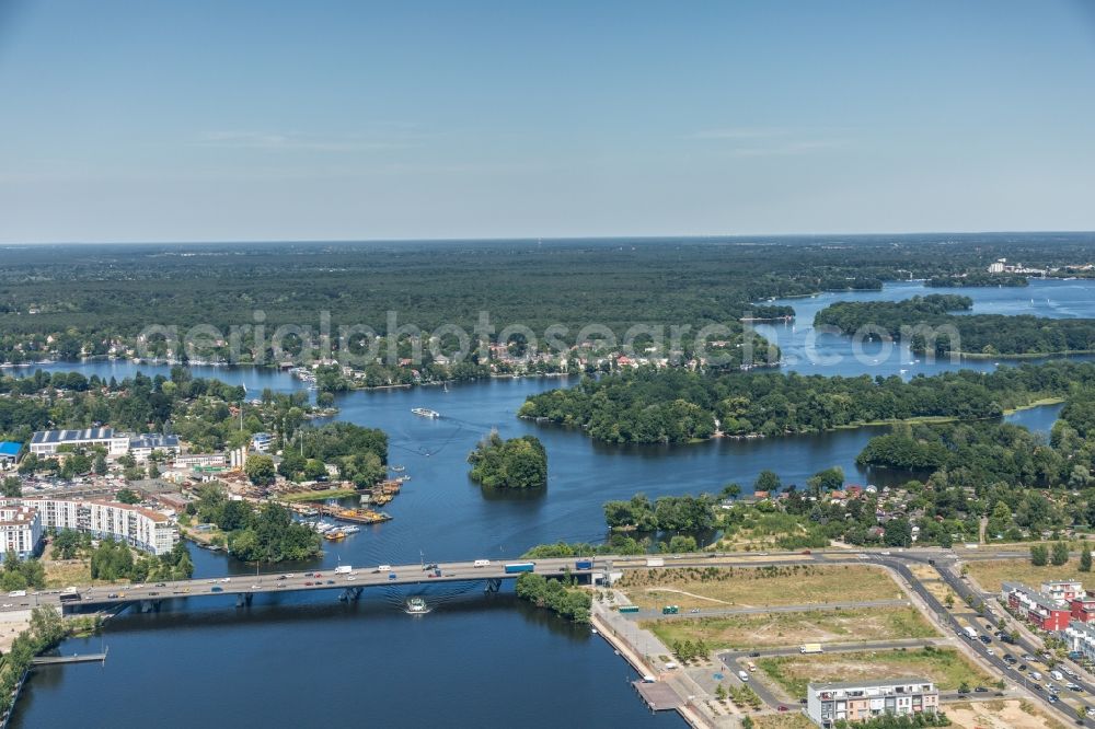 Aerial photograph Berlin - Bridge over the river Havel at the Water Town of Spandau in Berlin