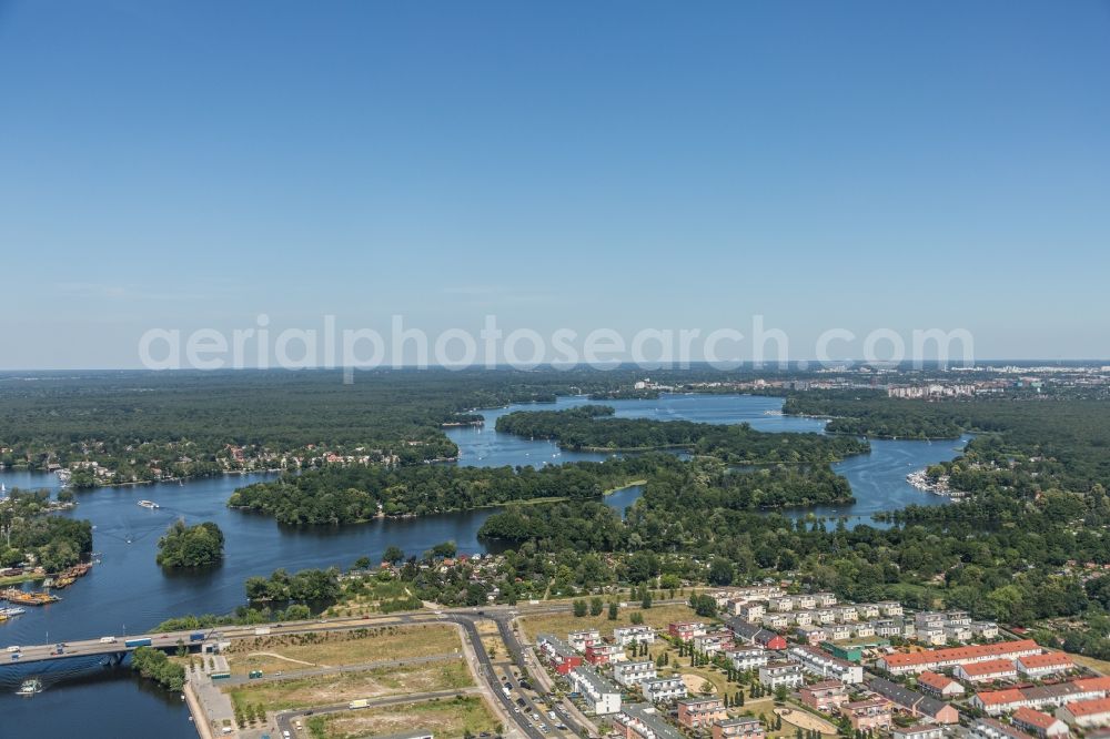 Aerial photograph Berlin - Bridge over the river Havel at the Water Town of Spandau in Berlin