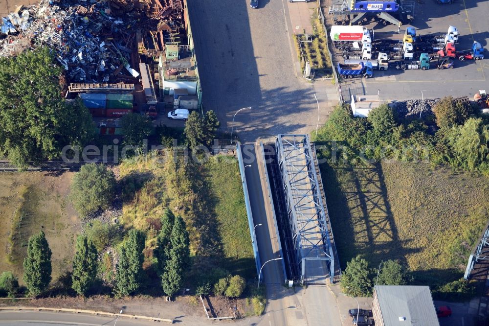 Aerial photograph Hamburg - Bridge over the Trave harbour in Hamburg-Mitte / Steinwerder. A project of the Hamburg Port Authority HPA