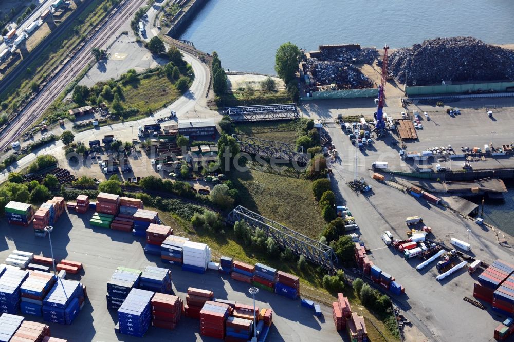 Hamburg from the bird's eye view: Bridge over the Trave harbour in Hamburg-Mitte / Steinwerder. A project of the Hamburg Port Authority HPA