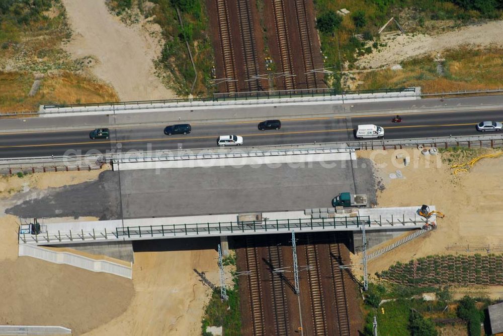 Mahlow from the bird's eye view: Brückenbau an der Ortsumgehung B96 durch die Schälerbau Berlin GmbH