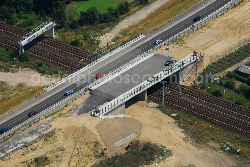 Aerial photograph Mahlow - Brückenbau an der Ortsumgehung B96 durch die Schälerbau Berlin GmbH