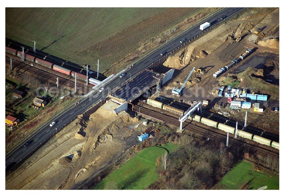 Aerial photograph Mahlow / Brandenburg - Blick auf die Baustelle der Schälerbau Berlin GmbH an der Ortsumfahrung Mahlow am Gewerbegebiet.