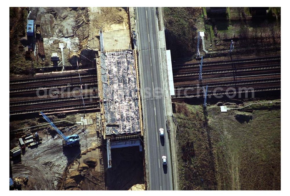 Aerial image Mahlow / Brandenburg - Blick auf die Baustelle der Schälerbau Berlin GmbH an der Ortsumfahrung Mahlow am Gewerbegebiet.