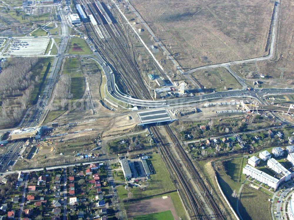 Aerial image Schönefeld - Blick auf die fertig gestellte Zufahrtsbrücke am Stadtautobahnzubringer am S-Bahnhof Berlin-Schönefeld. Ein Projekt der Schälerbau Berlin GmbH.