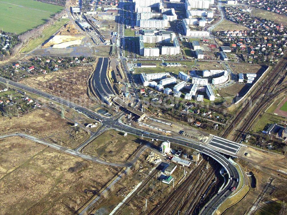 Schönefeld from the bird's eye view: Blick auf die fertig gestellte Zufahrtsbrücke am Stadtautobahnzubringer am S-Bahnhof Berlin-Schönefeld. Ein Projekt der Schälerbau Berlin GmbH.