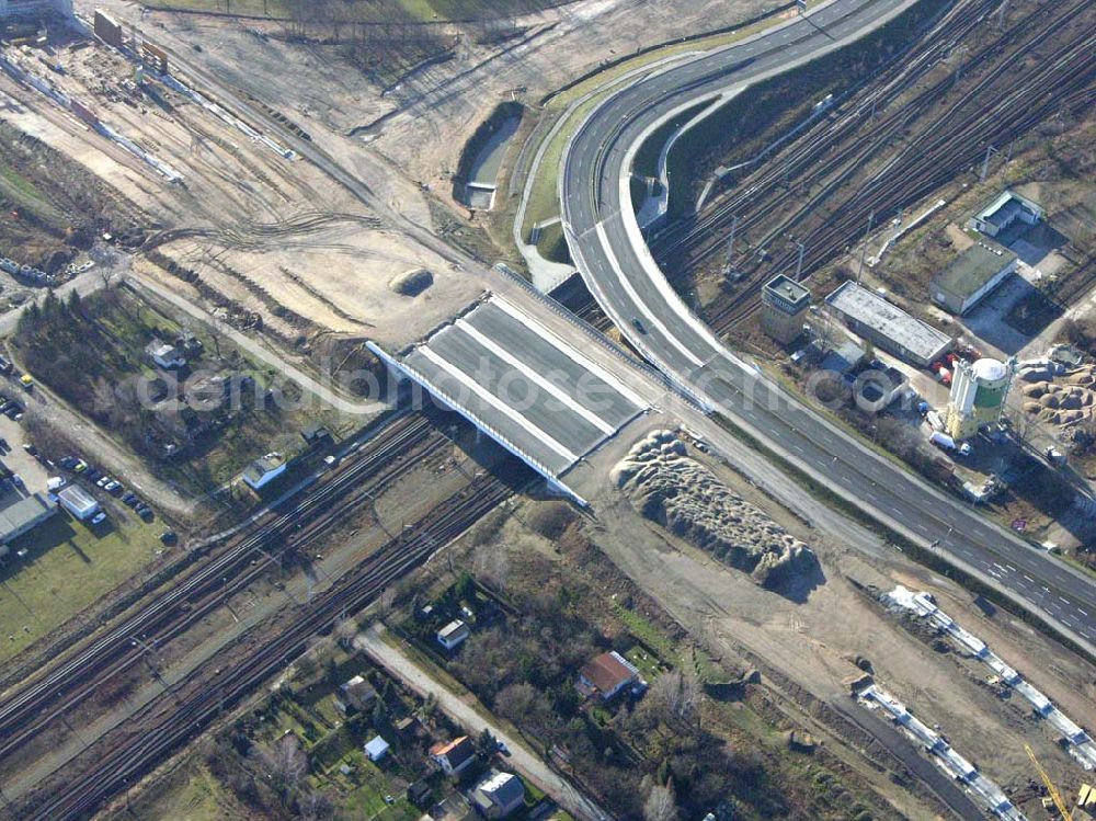 Aerial photograph Schönefeld - Blick auf die fertig gestellte Zufahrtsbrücke am Stadtautobahnzubringer am S-Bahnhof Berlin-Schönefeld. Ein Projekt der Schälerbau Berlin GmbH.