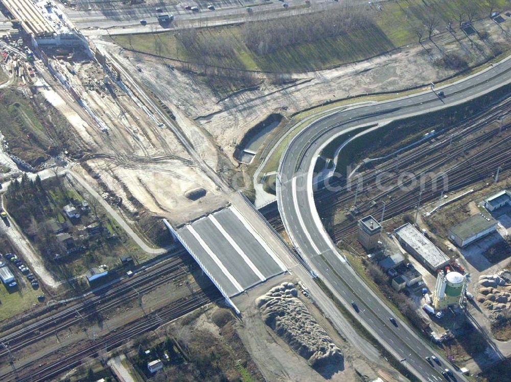 Schönefeld from above - Blick auf die fertig gestellte Zufahrtsbrücke am Stadtautobahnzubringer am S-Bahnhof Berlin-Schönefeld. Ein Projekt der Schälerbau Berlin GmbH.