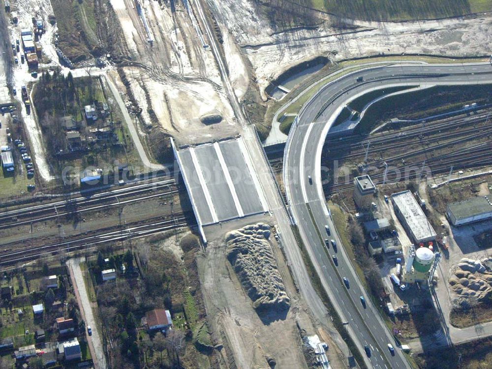 Schönefeld from the bird's eye view: Blick auf die fertig gestellte Zufahrtsbrücke am Stadtautobahnzubringer am S-Bahnhof Berlin-Schönefeld. Ein Projekt der Schälerbau Berlin GmbH.