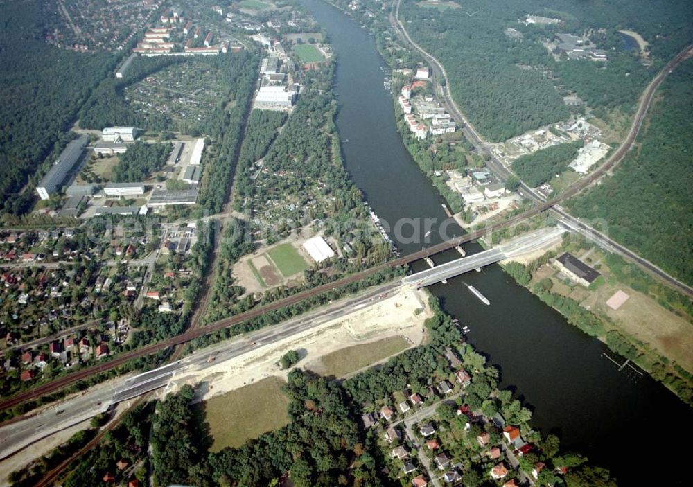 Berlin-Köpenick from above - Brückenbau zwischen der Wuhlheide und Oberschöneweide in Berlin - Köpenick.