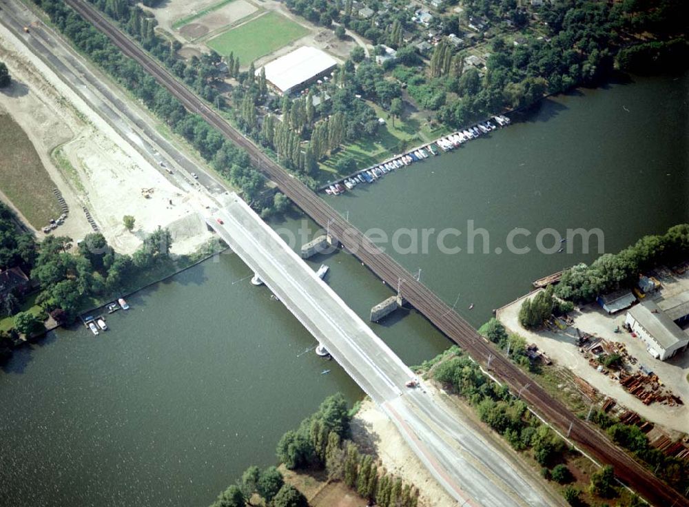 Berlin-Köpenick from above - Brückenbau zwischen der Wuhlheide und Oberschöneweide in Berlin - Köpenick.