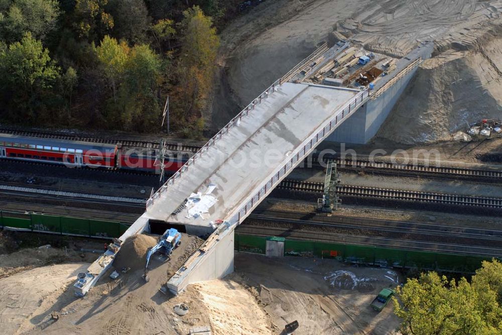 Aerial image Rathenow - Blick auf den Bau von Brückensegmenten an der Bahnlinie Berlin-Rathenow am südöstlichen Stadtrand von Rathenow durch die SCHÄLERBAU BERLIN GmbH. Kontakt: Schälerbau Berlin GmbH, Freiheit 10, 13597 Berlin, Telefon +49 (0)30 35 187 03; Mail: info@schaelerbau.de