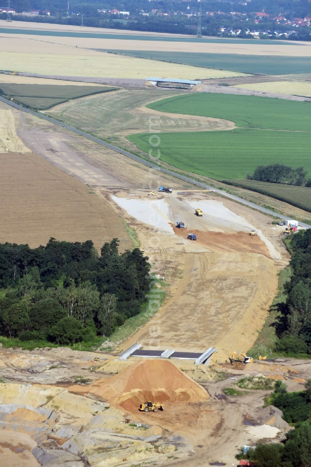 Espenhain from above - Bridge construction along the route and of the route of the highway route B95 to A72 motorway in Espenhain in the state Saxony