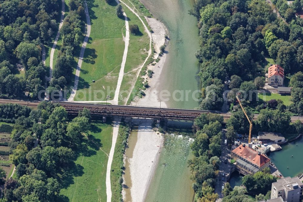 Aerial photograph München - Railway bridge building Braunauer Eisenbahnbruecke in Munich in the state Bavaria