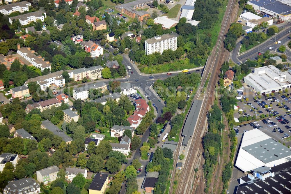 Berlin from above - Bridge structure at the federal road B101 / Marie Allee - Großbeerenstraße along the railway line to the station Marienfelde in Berlin