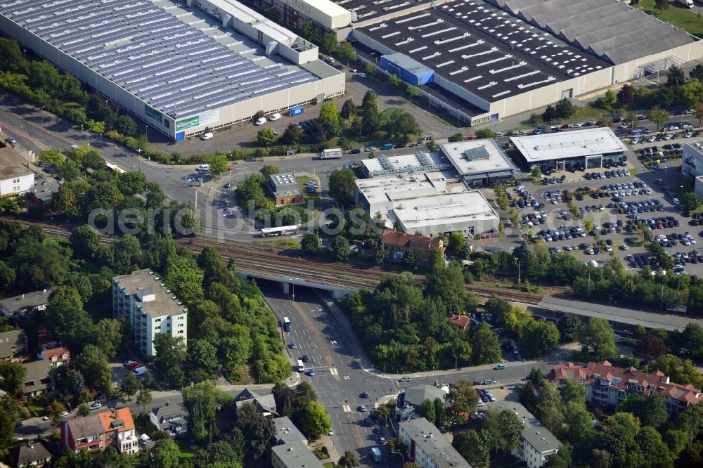 Aerial photograph Berlin - Bridge structure at the federal road B101 / Marie Allee - Großbeerenstraße along the railway line to the station Marienfelde in Berlin