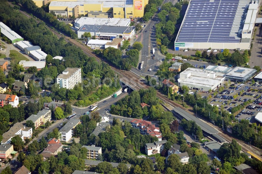 Aerial photograph Berlin - Bridge structure at the federal road B101 / Marie Allee - Großbeerenstraße along the railway line to the station Marienfelde in Berlin