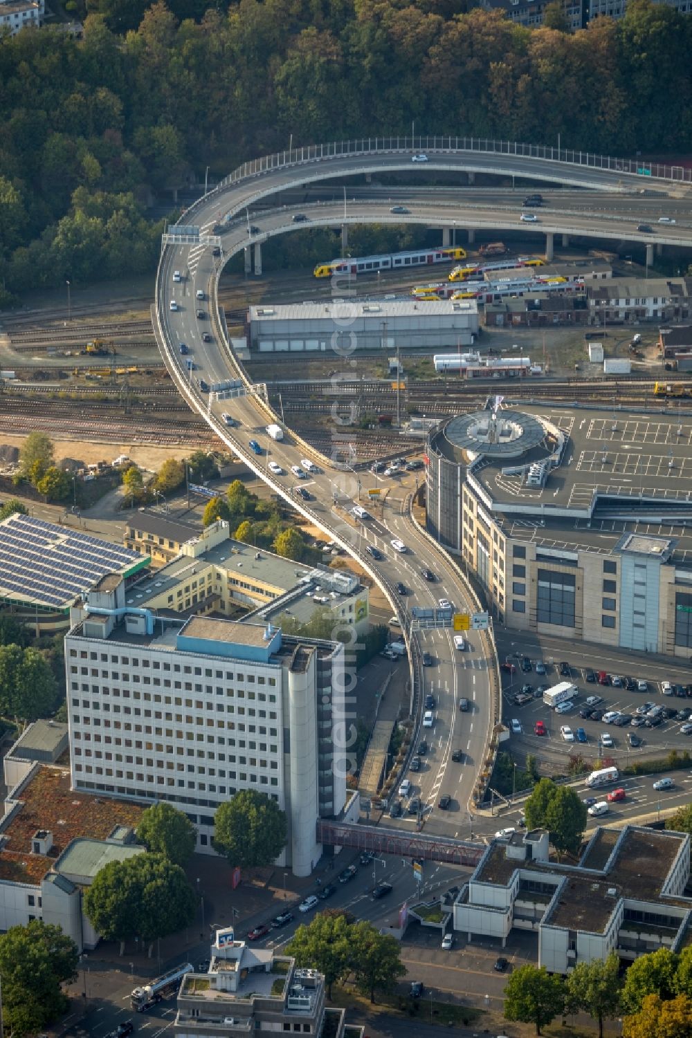 Aerial photograph Siegen - Bridge structure along the main road 54 in Siegen in the state of North Rhine-Westphalia, Germany