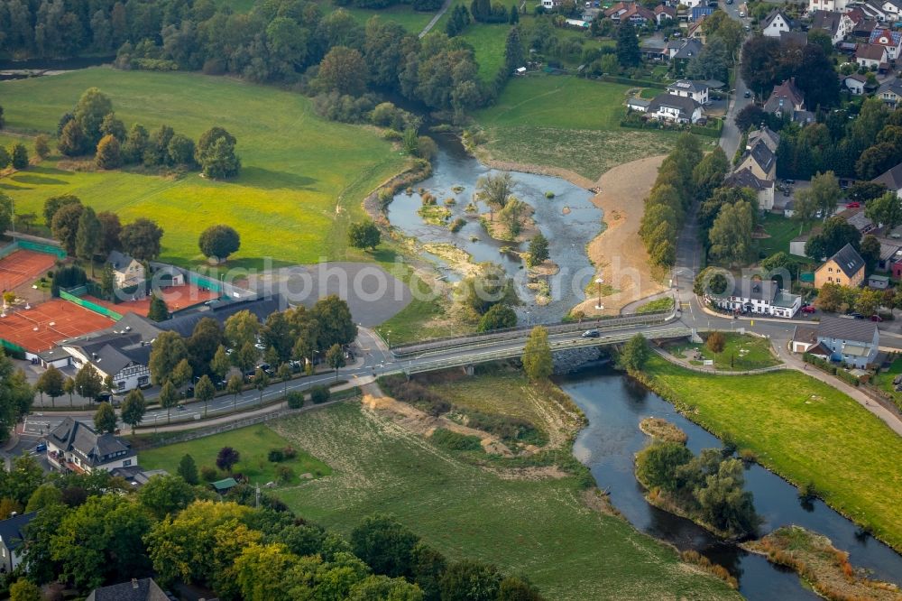 Oeventrop from the bird's eye view: Road bridge construction along the Gloesinger Strasse in Oeventrop in the state North Rhine-Westphalia, Germany