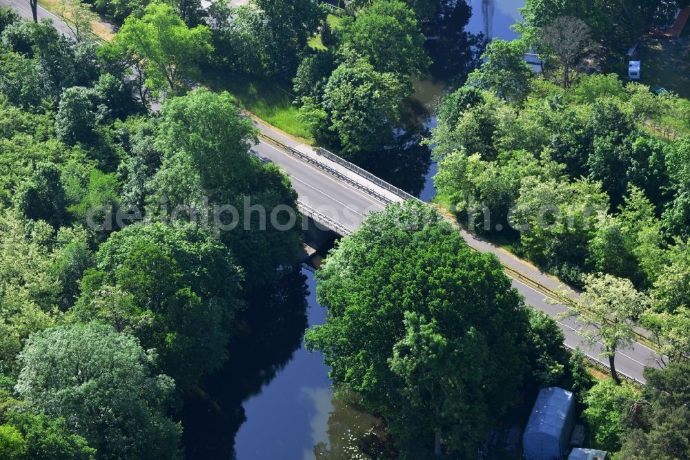 Dunkelforth from above - Road bridge construction along the Landstrasse - Bundesstrasse B1 in Dunkelforth in the state Saxony-Anhalt