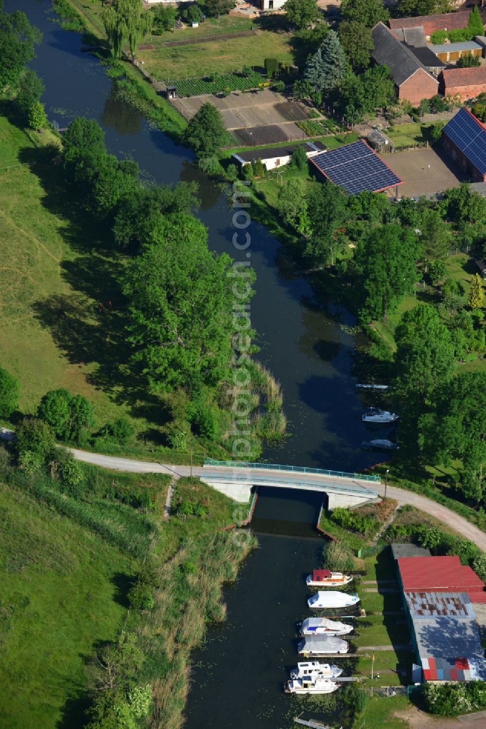 Genthin from above - Road bridge construction along the Banks of the connecting channel at Inselweg in Genthin in the state Saxony-Anhalt