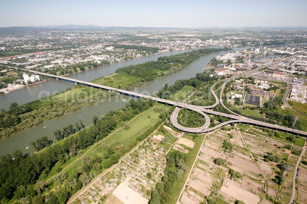 Aerial photograph Mainz Mombach - Highway A 642 between Mainz Mombach in Rhineland Palatinate and Wiesbaden Schierstein