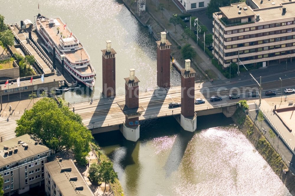 Aerial image Duisburg - Bridge construction - Schwanentor of the inner port channel in Duisburg in North Rhine-Westphalia