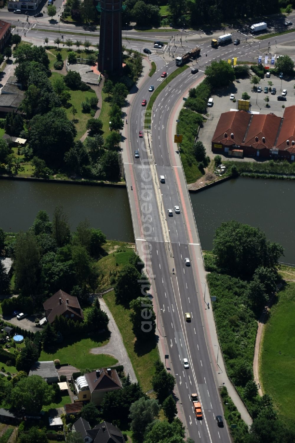 Aerial image Genthin - Strassenbruecke Genthin road bridge across the Elbe-Havel-Canal in Genthin in the state of Saxony-Anhalt. The federal road B 107 takes its course across the bridge between Genthin and Altenplathow