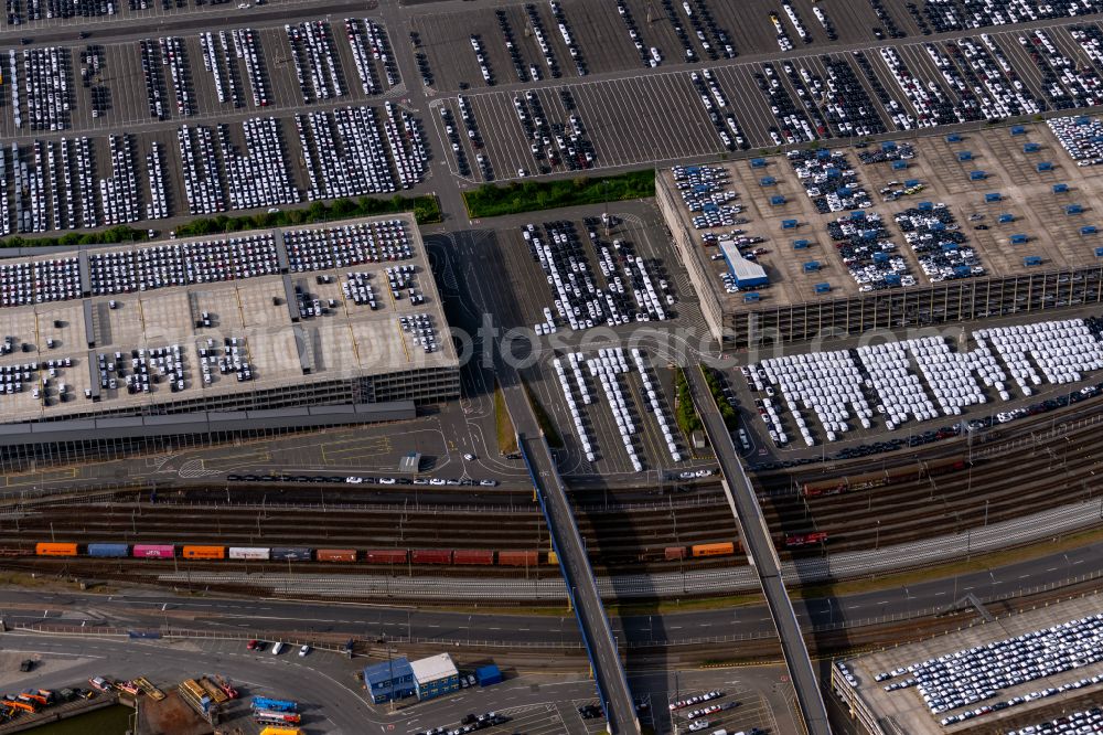 Bremerhaven from the bird's eye view: Road bridge construction along about the Bahngleise and car parking areas on Nordhafen in the district Stadtbremisches Ueberseehafengebiet Bremerhaven in Bremerhaven in the state Bremen, Germany