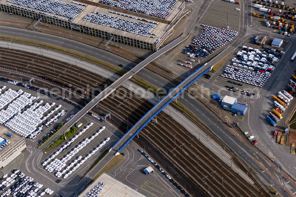 Aerial photograph Bremerhaven - Road bridge construction along about the Bahngleise on Nordhafen in the district Stadtbremisches Ueberseehafengebiet Bremerhaven in Bremerhaven in the state Bremen, Germany